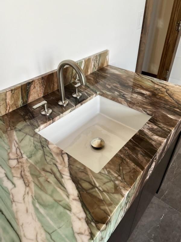 IMG_2018 Bathroom decorated with brazilian folklore design